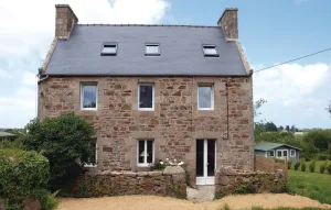 Image of Stunning Home In Pleumeur Bodou