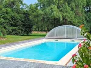 Image of Gîte familial avec piscine couverte, jardin privé, proche d'Aubeterre-sur-Dronne - FR-1-653-239