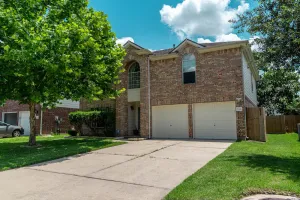 Image of ~~ Big Family Home near 99 / i10 / kid friendly~~