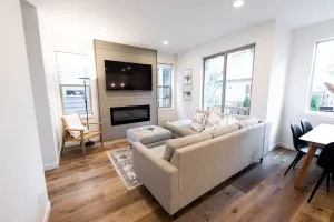Image of NEW mid- century modern 4bedroom oasis