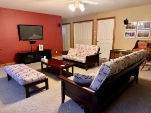 Image of Sleeps 4 - Near Plymouth Wineries, Jackson Casino, Sutter Creek, Kirkwood Skiing