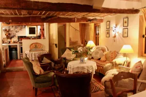 Image of XVII century town house with roof terrace