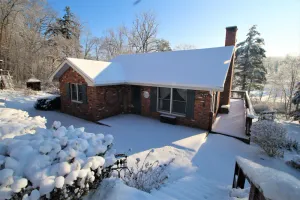 Image of Lois Lane Streamside Cottage with Ol' Time Swimming Hole