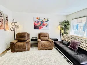 Image of Luxe Cottage with Two bedrooms, Upscale, Cozy & Clean with AC, Hot Tub & BBQ