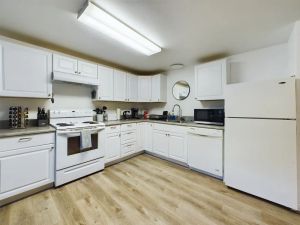 Image of Updated Douglas Apartment, Near Downtown and Skiing