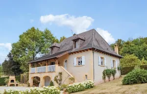 Image of 3 Bedroom Gorgeous Home In Le Lardin