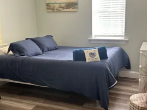 Image of 318 E Youngs Ave Unit 8 Salty Shore Retreat Idyllic Studio by the Sea