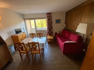 Image of Charmant appartement à Autrans, 4 pers, 34m², balcon, proche pistes et centre village - FR-1-737-76