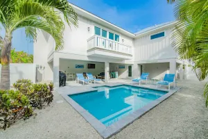 Image of Fins Up - New Home wPrivate Heated Pool 4 Min Walk to Beach wBeach Gear