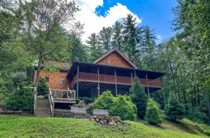 Image of Experience May in the Mountains – Book Your Getaway Now at Pine Log Lodge
