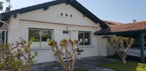 Image of Comfortable villa in residential area