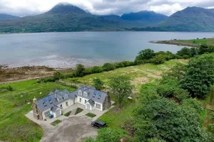 Image of Remote & awe-inspiring Iasgair Cottage. Pet friendly, wood burner, lochside.