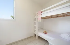 Image of T3 Meublé Avec Terrasse à Cabriès - Résidence Service Avec Piscine & Golf