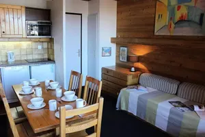Image of Résidence Eterlous - ETERLOUS APPARTEMENT 35M² 6P BELLE VUE CENTRE STATION 59