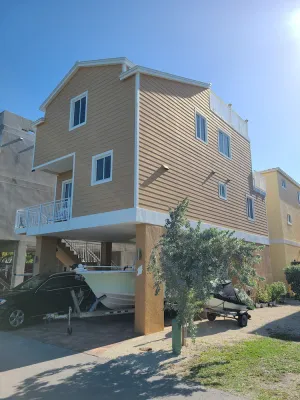 Image of Cozy Fun home in Keys Paradise
