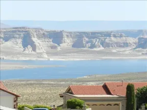 Image of 5 Minutes From The Lake! Million Dollar Views!