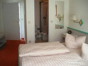 Image of Double room small - Hotel Reke (Hotel-Admin)