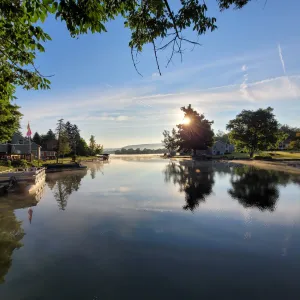 Image of Cozy Lakefront Cottage on Little York Lake