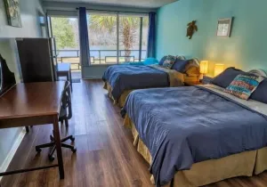 Image of Hotel Double Lakefront Rooms - Hotel Double Lakefront Rooms