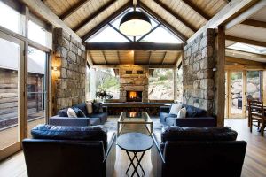 Image of ⭐️ Mountain LUXURY ⭐️ Wood Fireplace ⭐️ Pets Welcome