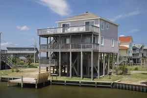 Image of Waterfront, Dog-Friendly House with Private Hot Tub, WiFi, and Washer\/Dryer
