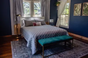 Image of The Warmer Place - Charming Bungalow near TSU
