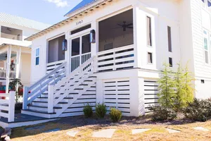 Image of On Lake Time at River Rocks Plantation