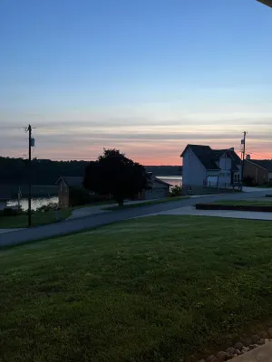 Image of “Lakeview Retreat” minutes to several docks on Lake Cumberland