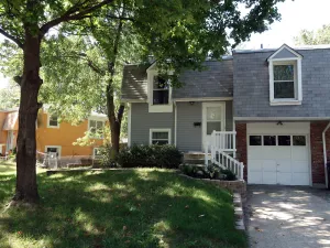 Image of Nice and cozy duplex close to everything in KC!