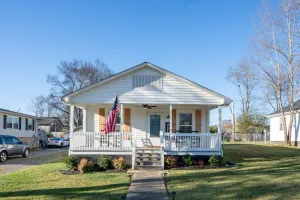 Image of Cozy Convenient Cottage