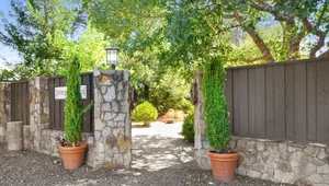 Image of Wonderful, Comfortable, one-BRM Cottage Minutes to Sonoma Square w\/Private Patio