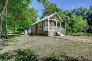 Image of Cute Tiny Home in The Preserve of Texas