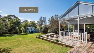 Image of Barker Cottage with Spa in Flinders