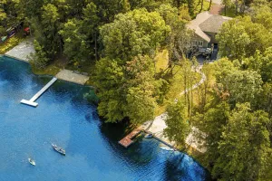 Image of Private Beach & Dock, Pickleball, Kayaks, Pool table, Firepit, 240V-EV
