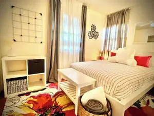 Image of Artsy 2 bedroom-Free parking-Ideal for long stays