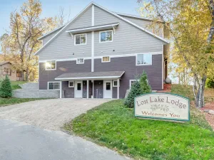 Image of Luxury Spacious Cottage on Gull Lake at Lost Lake Lodge Resort!