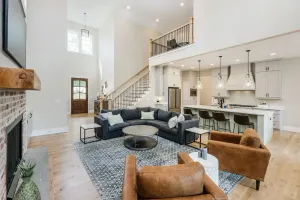 Image of Luxe Lake Hartwell 4BR Home near Clemson incl dock