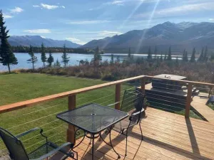Image of Lake House Family Retreat @ Denali Nat'l Park. Hot