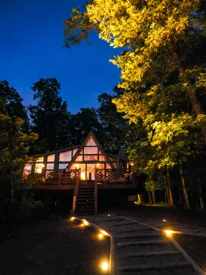 Image of Gorgeous Lakefront Getaway - Innsbrook Chalet with Outdoor Spa!
