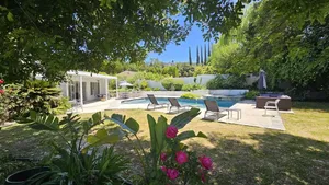 Image of Beautiful 4BD and 3BA Pool Jacuzzi Vacation Home