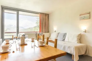 Image of 100m from resort center, 2nd floor, balcony, tv, 30m², Les Arcs