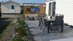 Image of Charmingly decorated chalet Florence 1 near the sea serooskerke