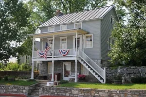Image of Sharpsburg Retreat--Civil War Home Near Antietam Battlefield, C&O Canal Towpath