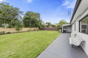 Image of SunnyDaze in the Heart of Ulladulla