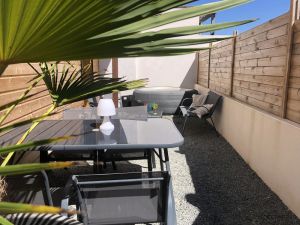 Image of Special gd family, SPA PRIVÉ DS COUR a 400M plage