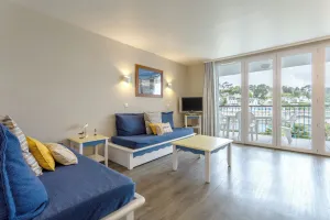 Image of Apartment 4-6 vue mer