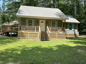Image of Winn Springs- Relaxing Lake Weekend Getaway