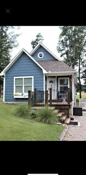 Image of Blue Cottage Pickwick, Tn