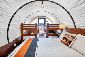 Image of Unique Wagon w\/ 1QB-2BB bathroom #21