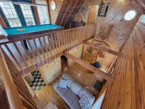 Image of Hot Tub, WiFi & Pool Table - Perfect Cabin Retreat - Mountain Rose - Getaway to Red River Gorge, KY!